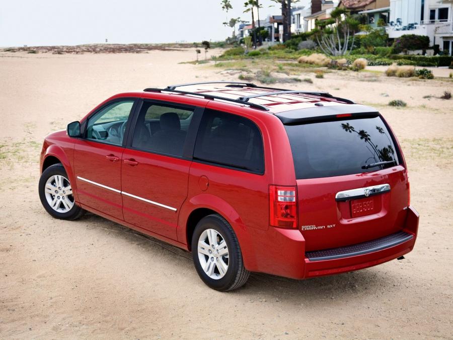  Dodge Grand Caravan 2007 года  (фото 25 из 31)